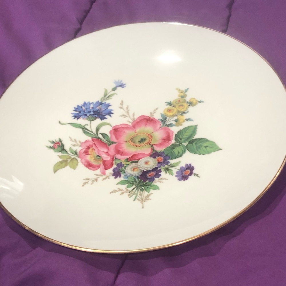 Bareuther Porcelain 12” Floral Pink Dogwood Plate Gold Trim.